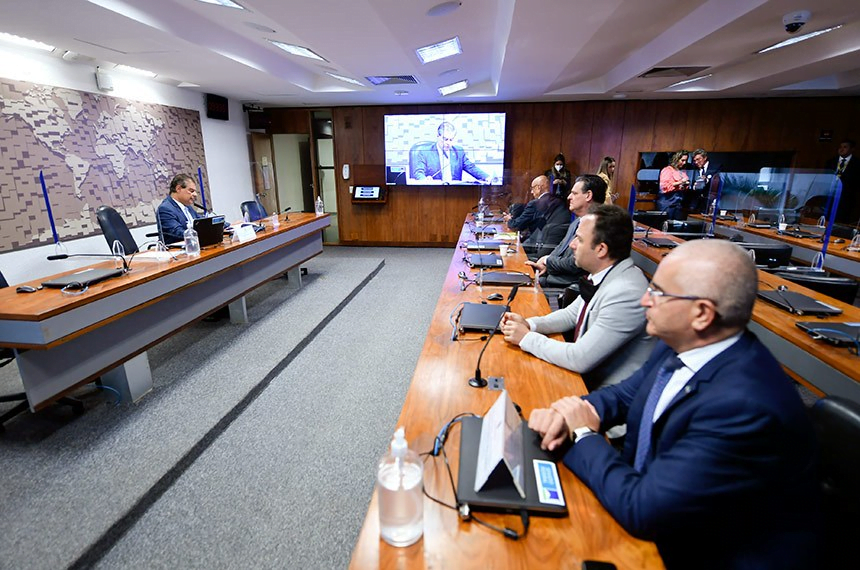 Grupo parlamentar Brasil-Azerbaijão é instalado e elege Nelsinho Trad como presidente