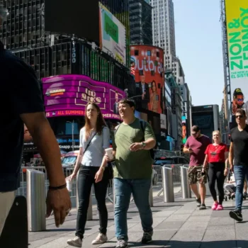 2021-07-26t182216z_1_lynxmpeh6p1bk_rtroptp_4_eua-covid-vacinacao-ny-350x350