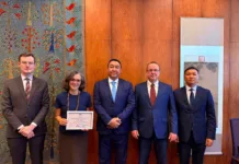 Brasil e Cazaquistão fortalecem cooperação após visita de Mauro Vieira a Astana